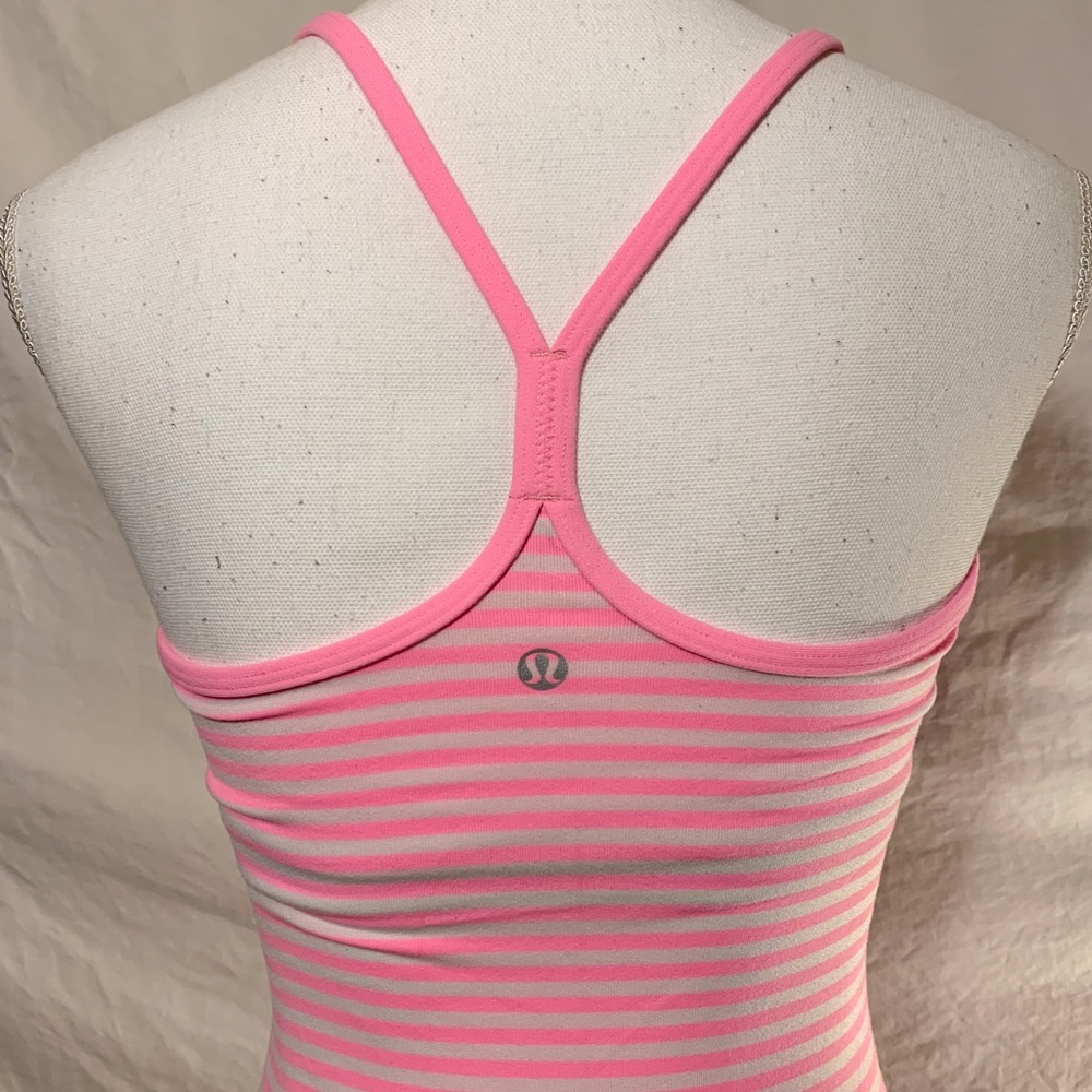 Lululemon Power Y Tank Top with built in bra